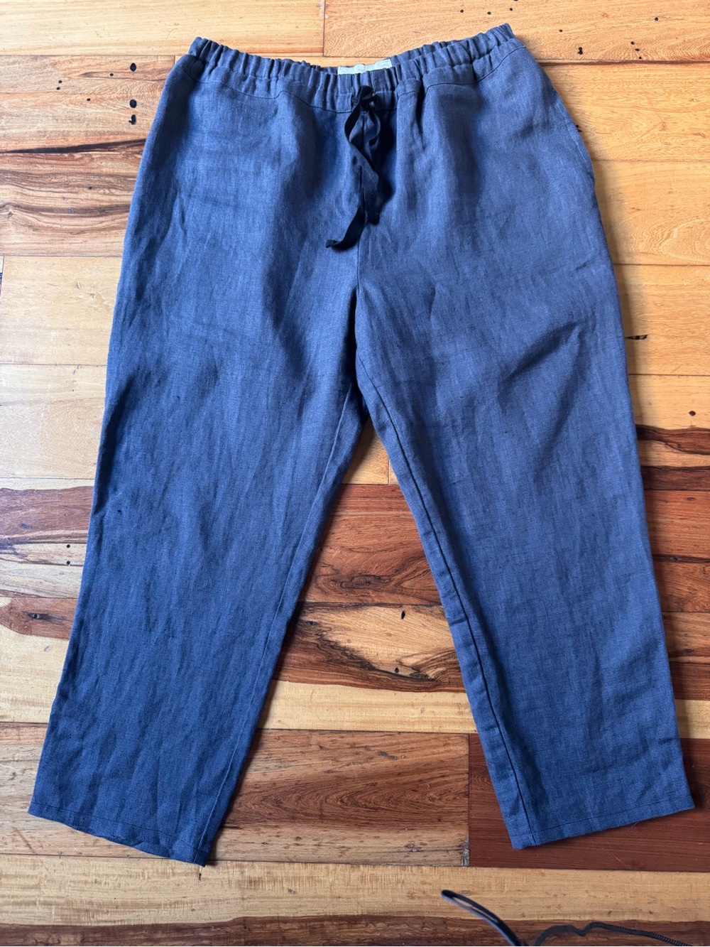 notPERFECTLINEN Women’s 100% European Linen Drawstring Cropped Navy Pants M/L